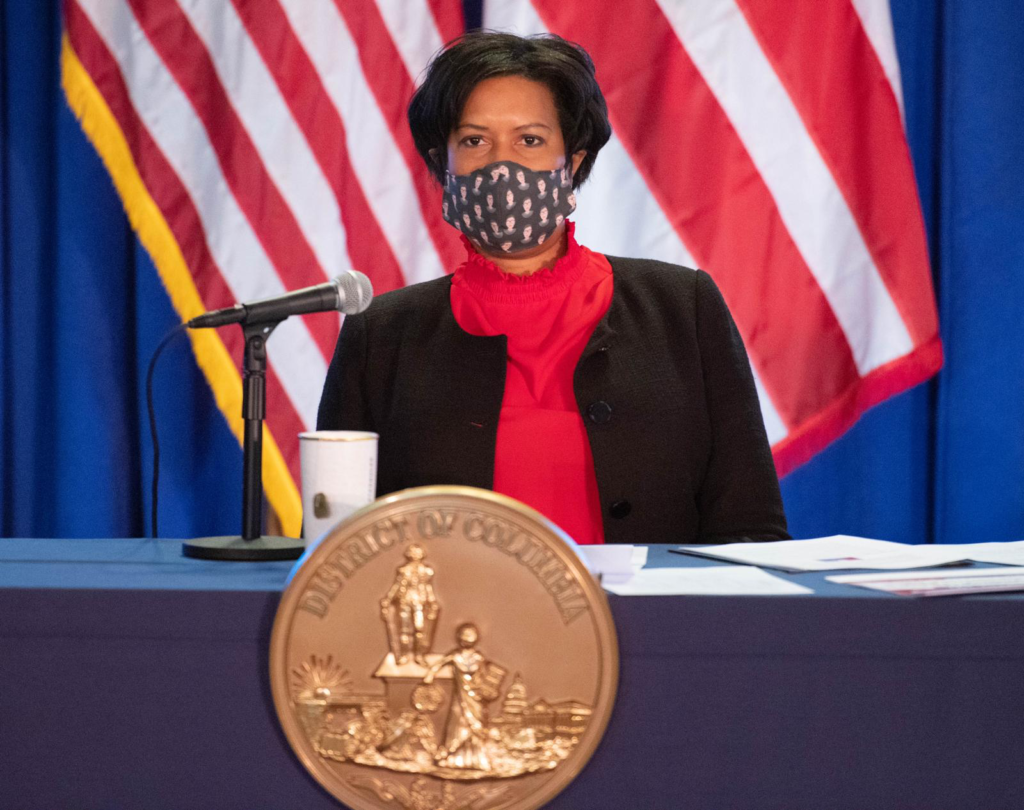 New Mayoral Order Requires Peo...