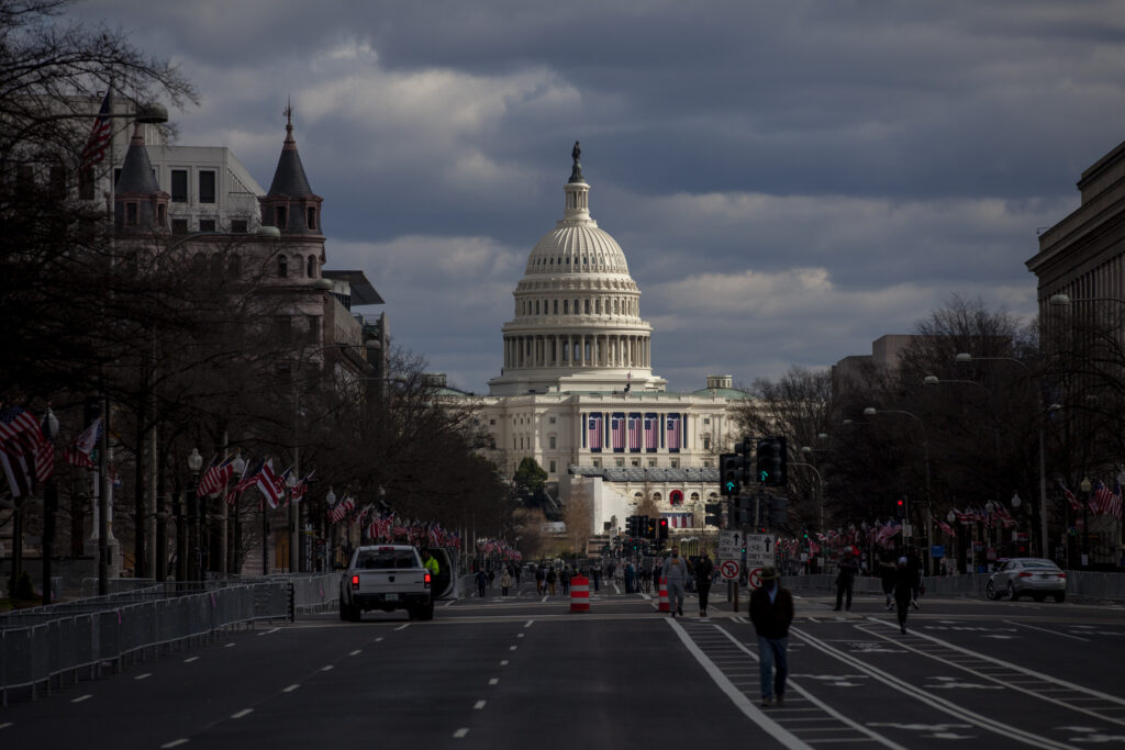 Biden To Mandate $15 Minimum Wage For Federal Contractors | DCist