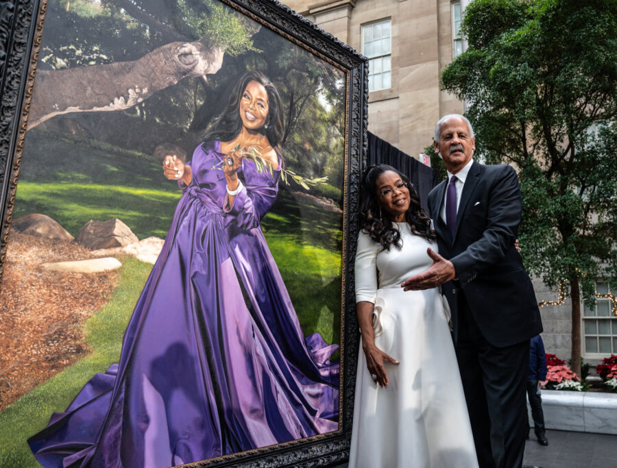 Oprah Winfrey Portrait Unveiled In Dc At The National Portrait 